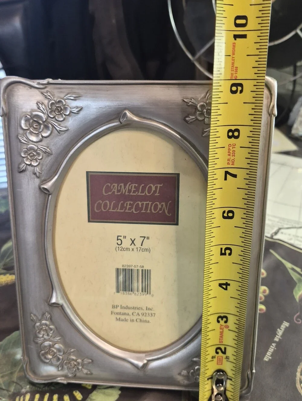 N/A picture frame